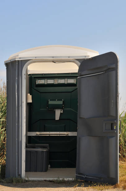 Best Emergency porta potty rental  in South Bend, WA